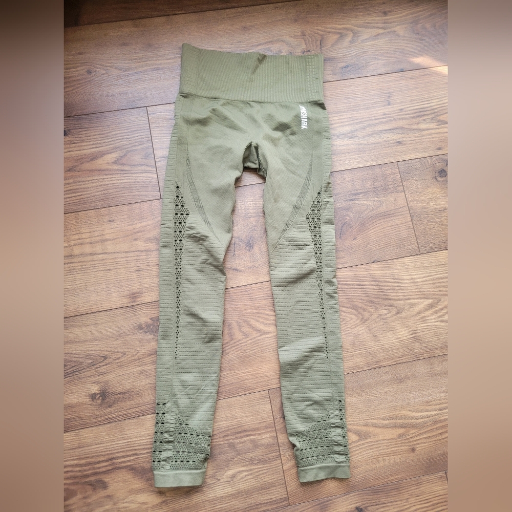 Gymshark Green Energy Seamless Cropped Leggings Small